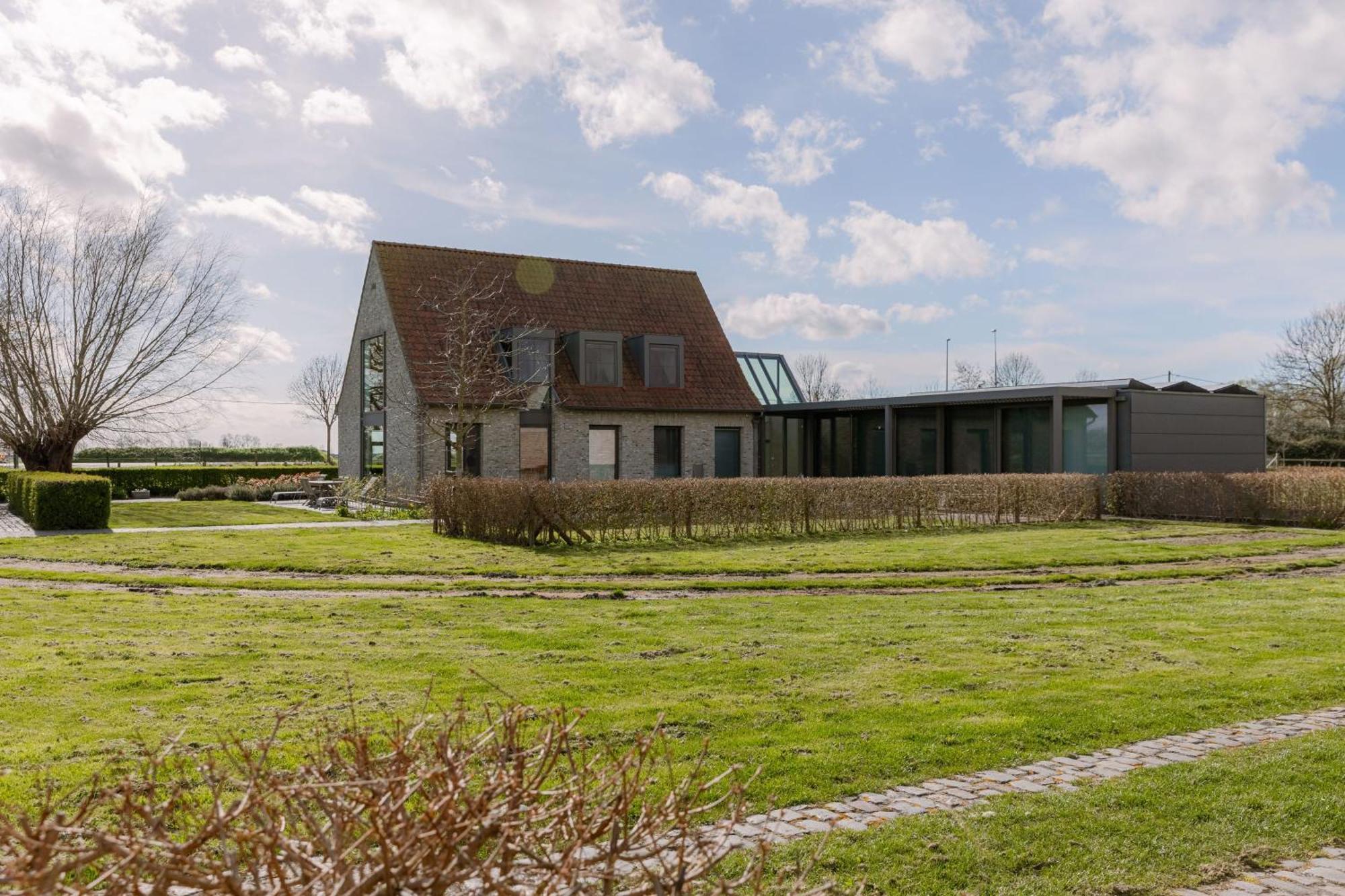 Huswell - Spacious Holiday Home For 12 Persons Veurne Eksteriør bilde